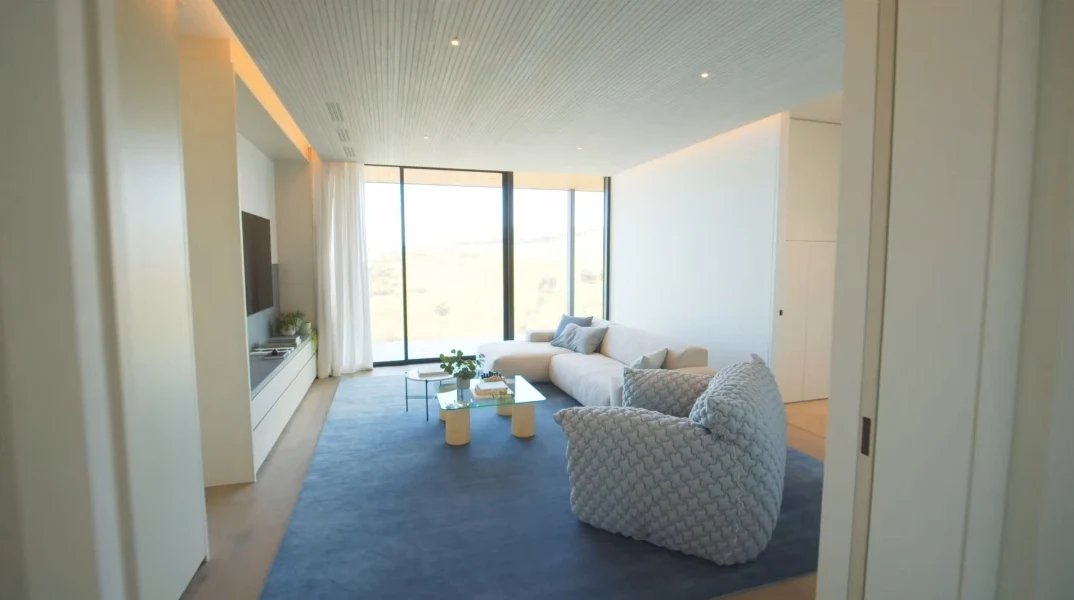 36 Interior Photos vs. 90 King St, Flinders, Vic Ultra Luxury Modern Mega Mansion Tour