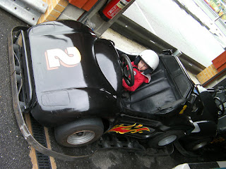 oversize racing helmet in go-kart