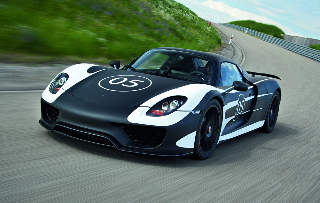 Garage Car: 2013 Porsche 918 Spyder Fine Tuning a 770 Hp Hybrid