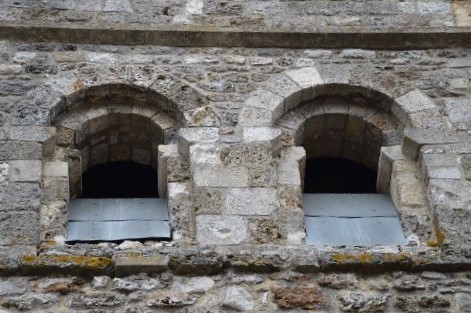 Romaanse kunst & architectuur Eglise SaintMemmie te Œuilly (Marne 51)