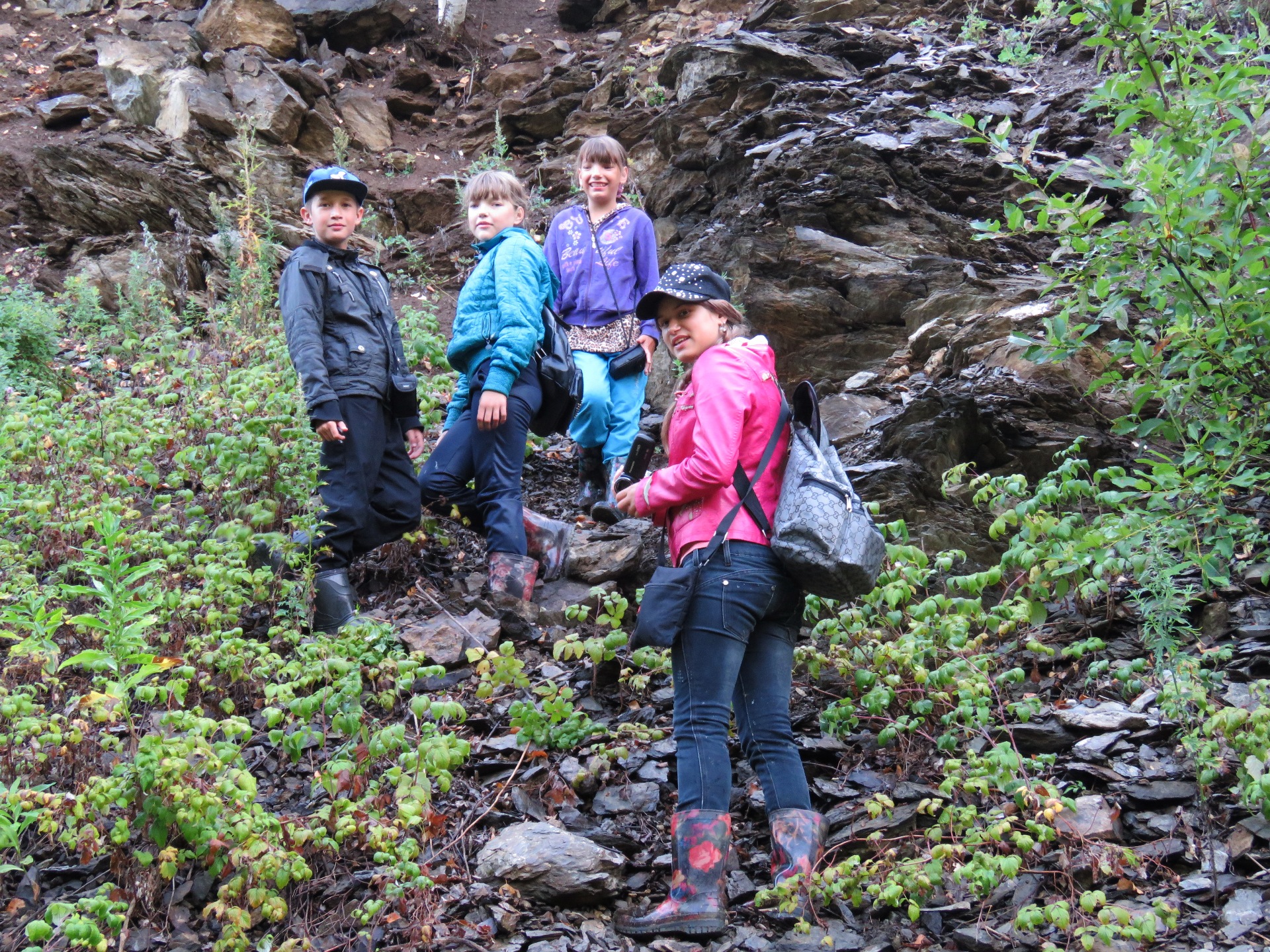 Аламбай река