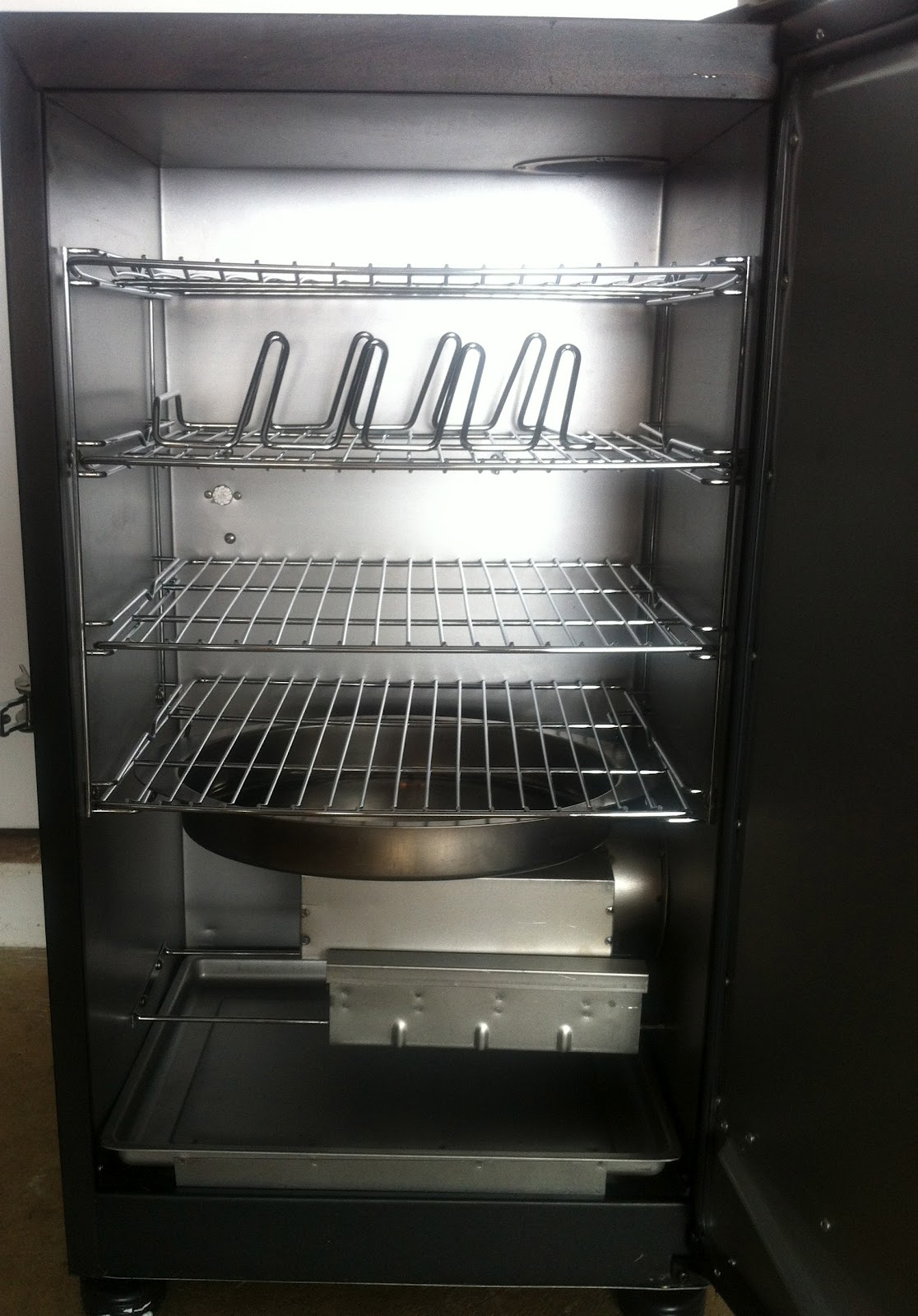 GREAT EATS HAWAII RIBS AND CHICKEN COOKED IN MASTERBUILT ELECTRIC SMOKER