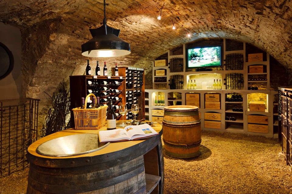 Beautiful Wine Cellars, Wine Storages, Wine Rooms and Wine