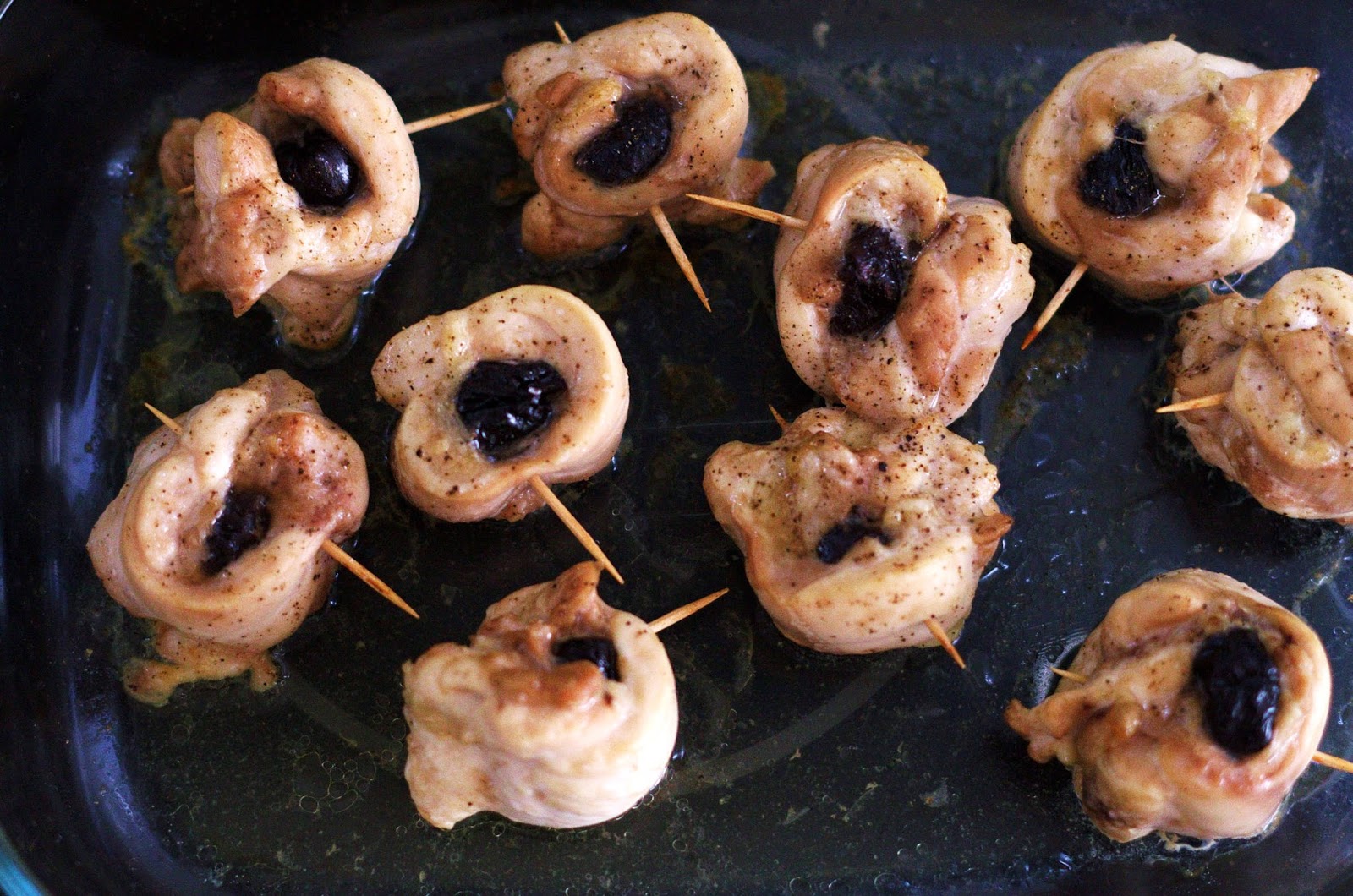 TOIT & PILT: Kanarullid musta ploomiga ja seene risotto