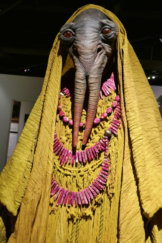 Aki-Aki creature Star Wars: The Rise of Skywalker Aki-Aki creature Star Wars Rise of Skywalker