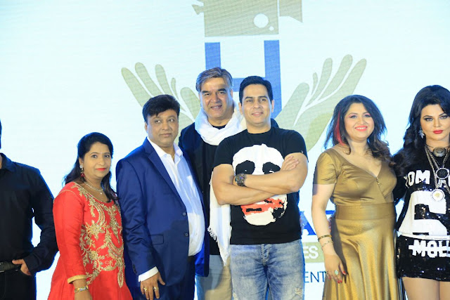 Preeti Roni, Manik Soni, Surendra Pal, Aman Verma,Misti Mukherjee, Rakhi Sawant Preeti Roni, Manik Soni, Surendra Pal, Aman Verma,Misti Mukherjee, Rakhi Sawant