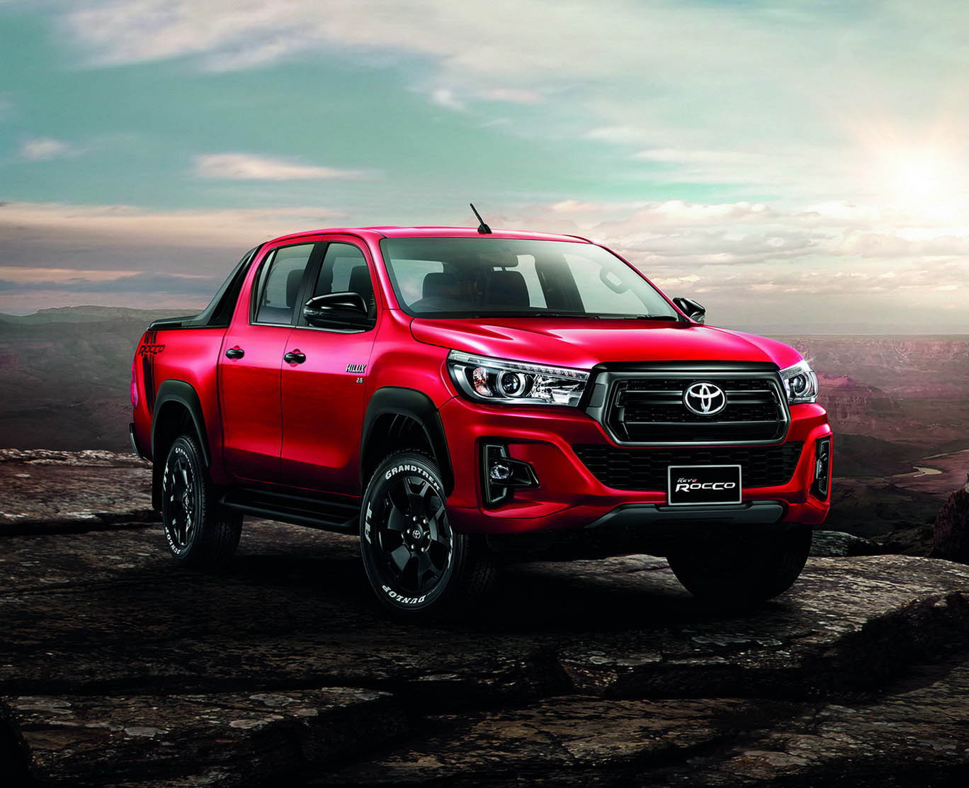 Тойота Hilux 2018