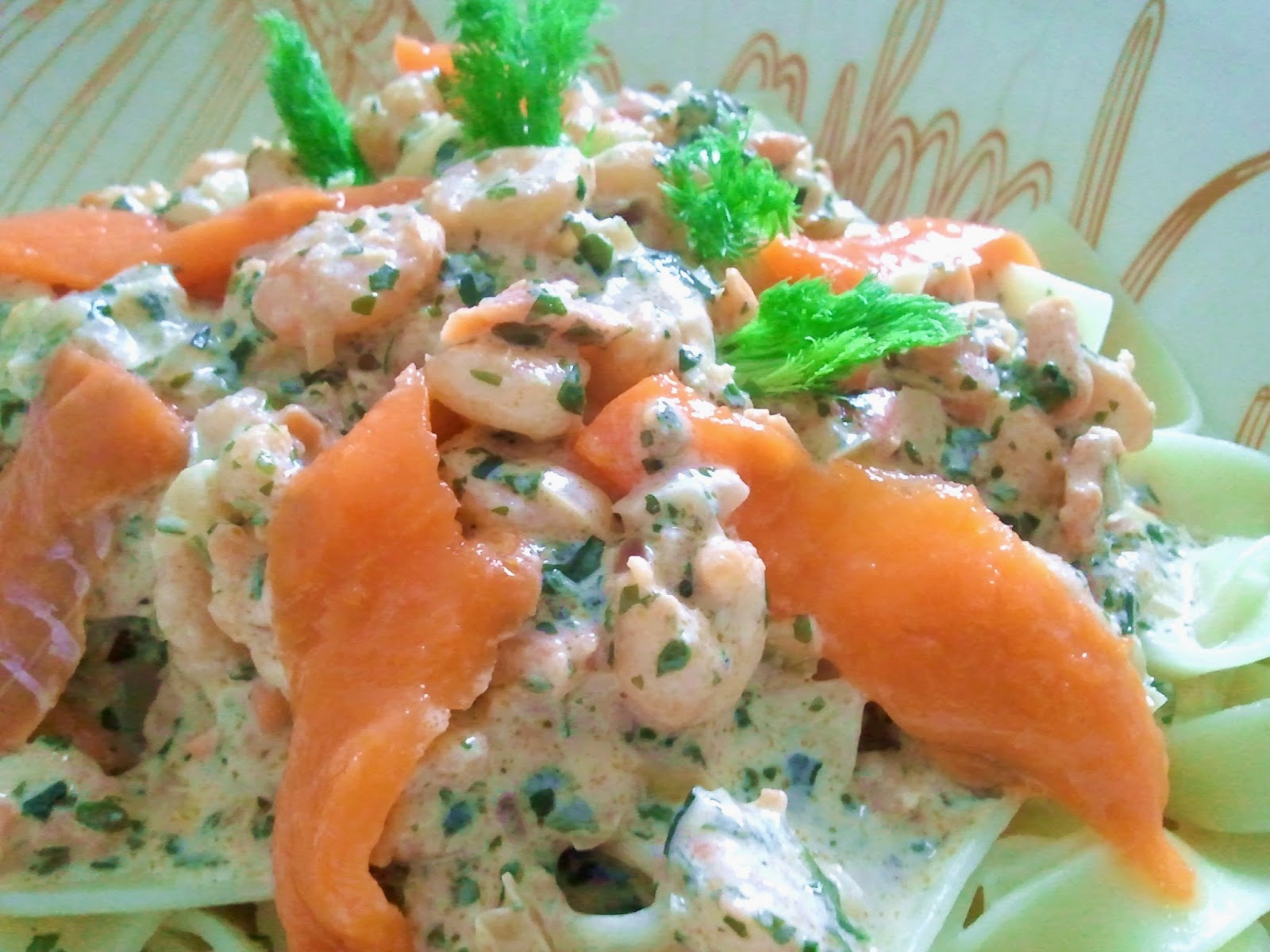 Max' Italian Food Heaven: Fettuccini mit Krabben und Lachs an Kräuter ... Max' Italian Food Heaven: Fettuccini mit Krabben und Lachs an Kräuter ...