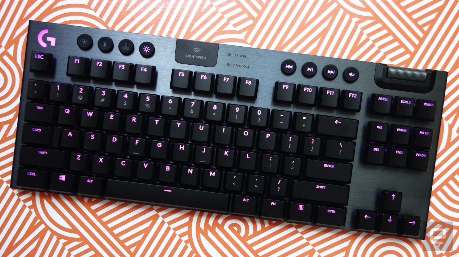 Logitech G915 TKL, Gaming Keyboard Ringkas dan Terjangkau TeknoReview