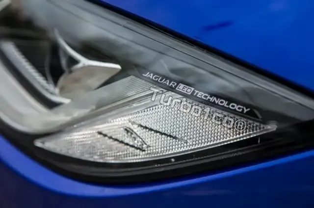 جاجوار I-PACE جاجوار I-PACE أفضل سيارة صديقة للبيئة لعام 2019