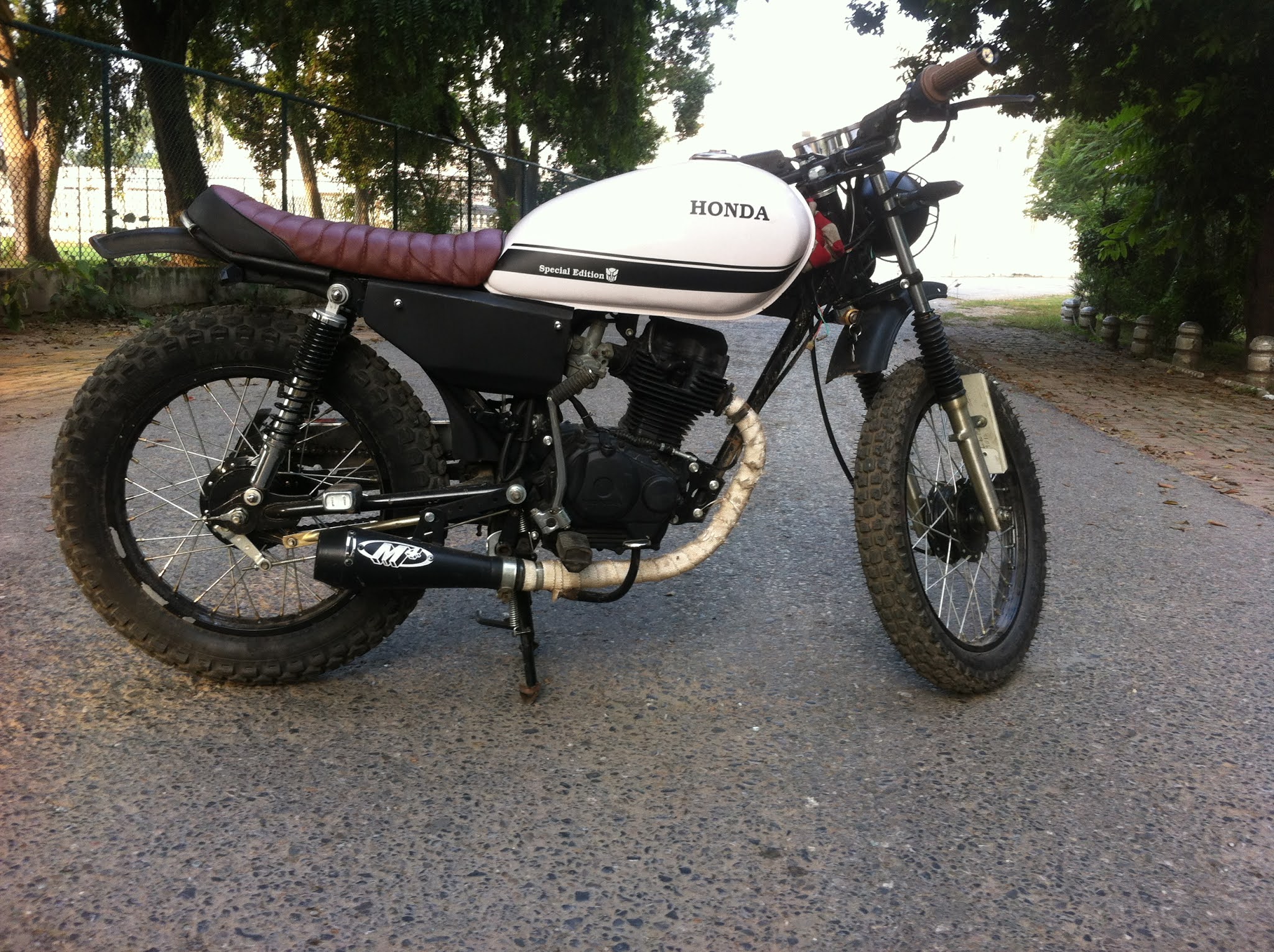 Harley Davidson Cafe Racers Harley Davidson Bikes Prepared In Lahore