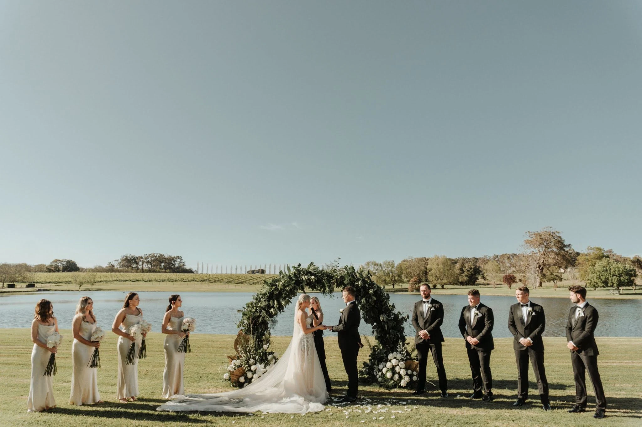 shannon stent photography stunning fraser gallop estate bridal gowns venue floral design