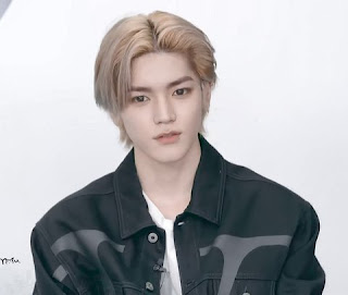 Terlihat dengan Rambut Lebih Panjang, Netizen Dibuat Makin Jatuh Cinta dengan Taeyong NCT 2 download%2B%252857%2529