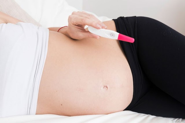 Hamileliğin İlk Belirtileri Nelerdir ? İşte Erken Hamilelik Belirtileri >>>