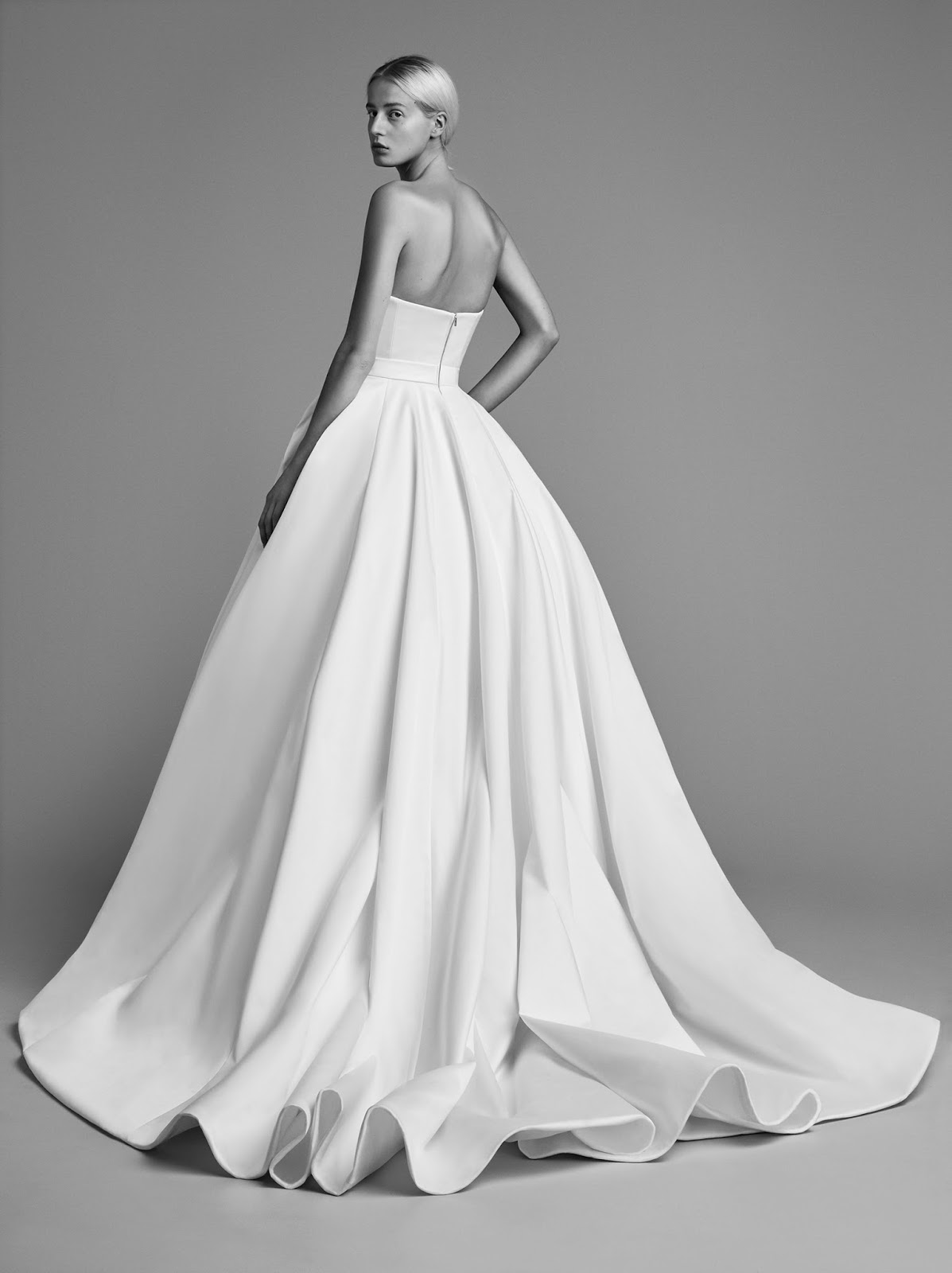 Simply Exquisite Bridal Collection: Viktor and Rolf November 10, 2017 ...