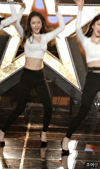 또 레전드 찍어버린듯한 더유닛 우희 직캠 ㄷㄷㄷㄷ.gif | 인스티즈