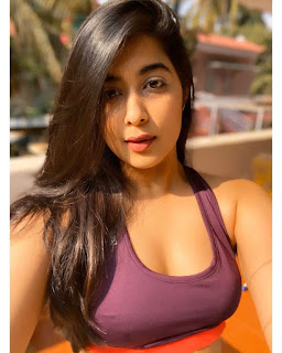 Nikita Sharma Social Media Images 31-03-2020