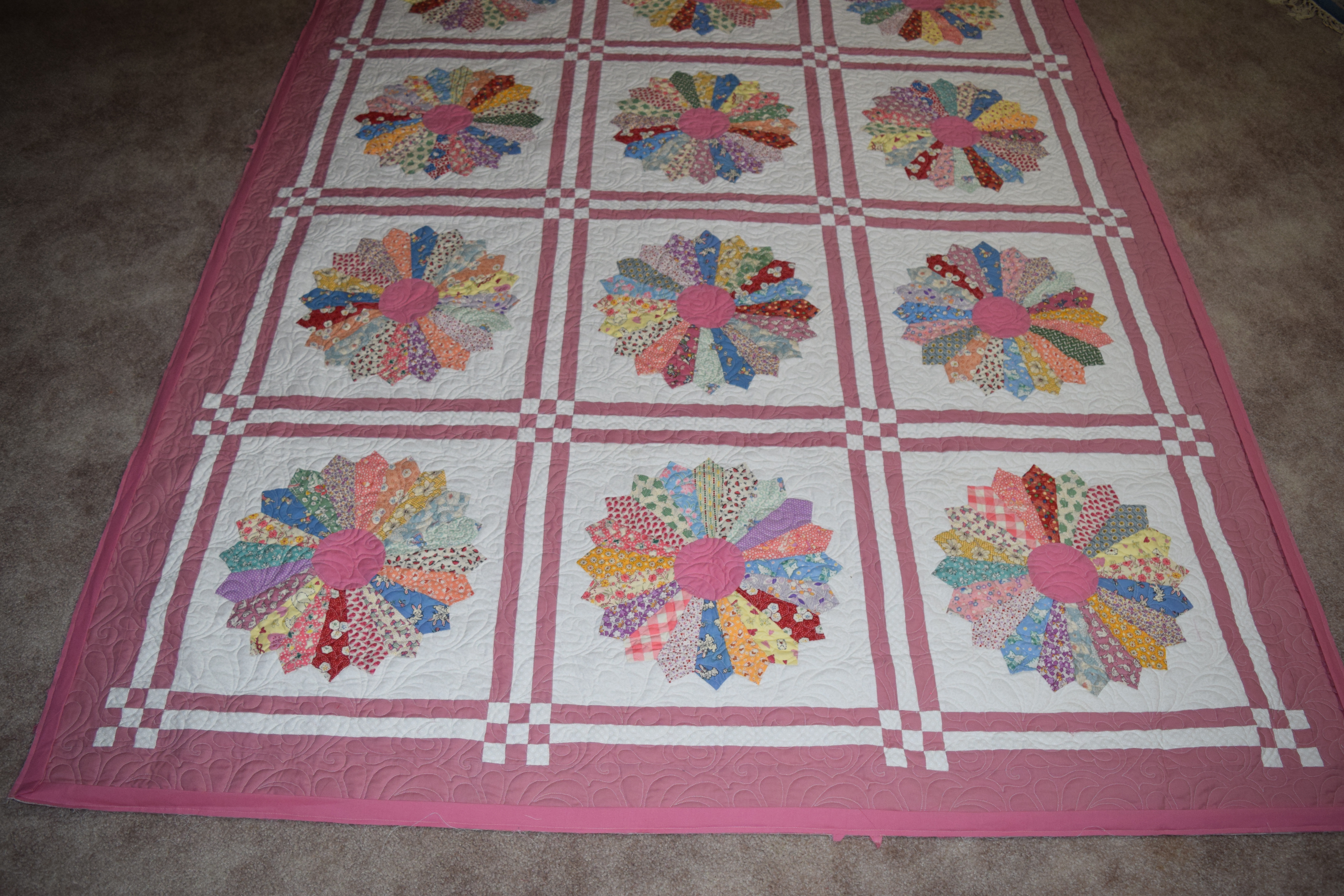 JulieKQuilts: Slow stitching...and fast stitching!!