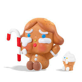 Pop Mart A Lonely Gingerbread Crybaby Lonely Christmas Series Figure