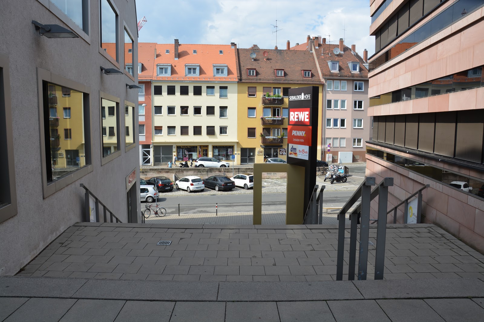 Nürnberginfo Der Äußere Laufer Platz