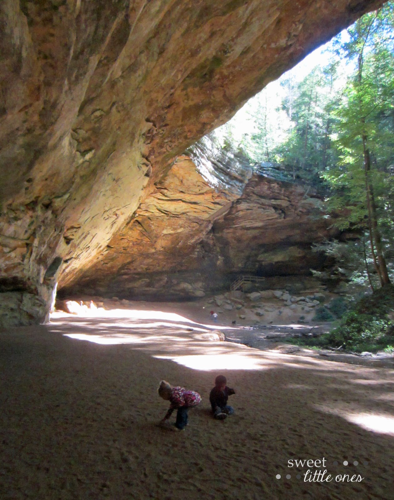 Hocking Hills Ohio - Ash Cave  www.sweetlittleonesblog.com