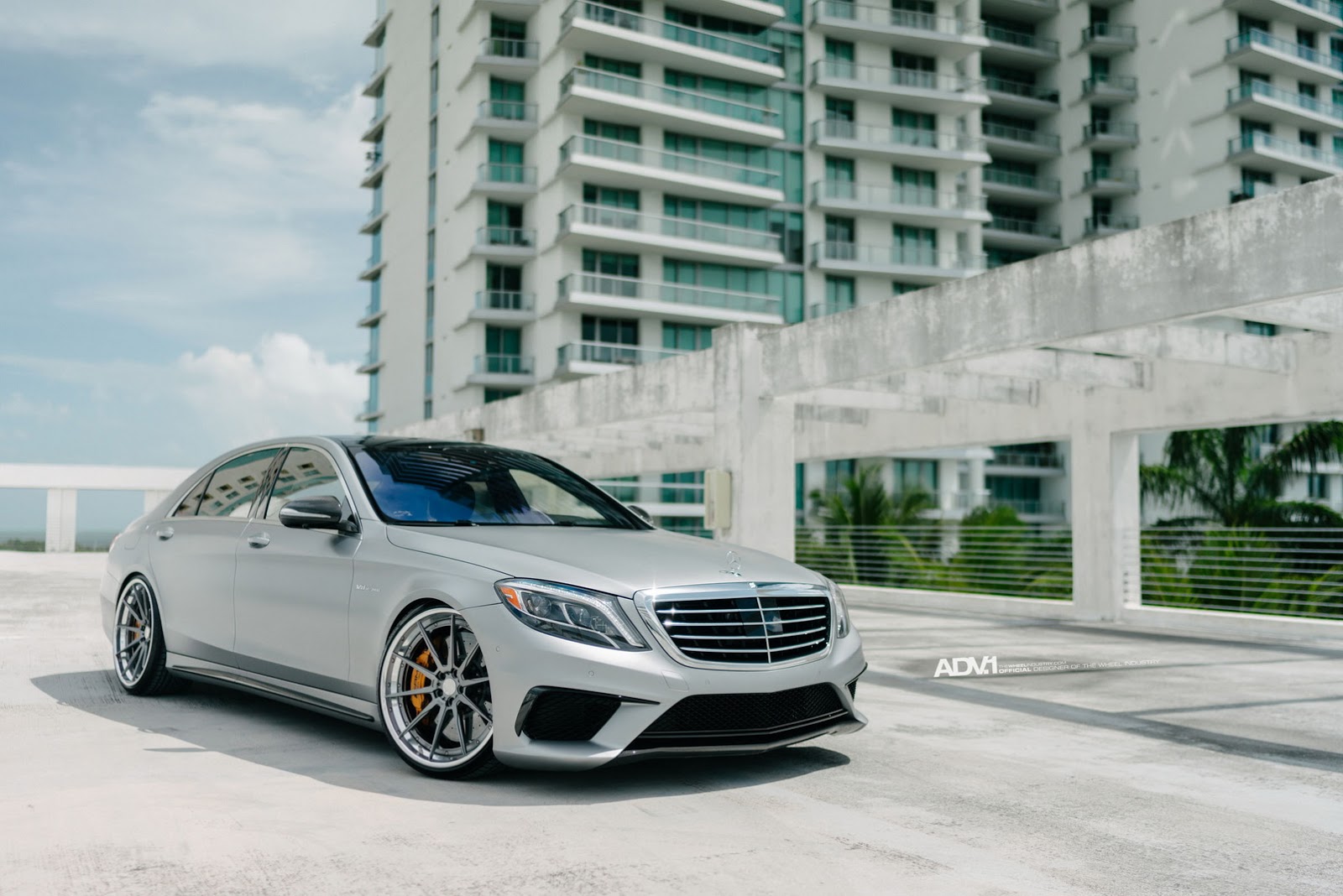Mercedes Benz 991