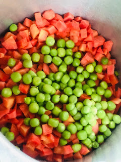 gajar-mutter-ki-sabzi-recipe-step-2(5,1)