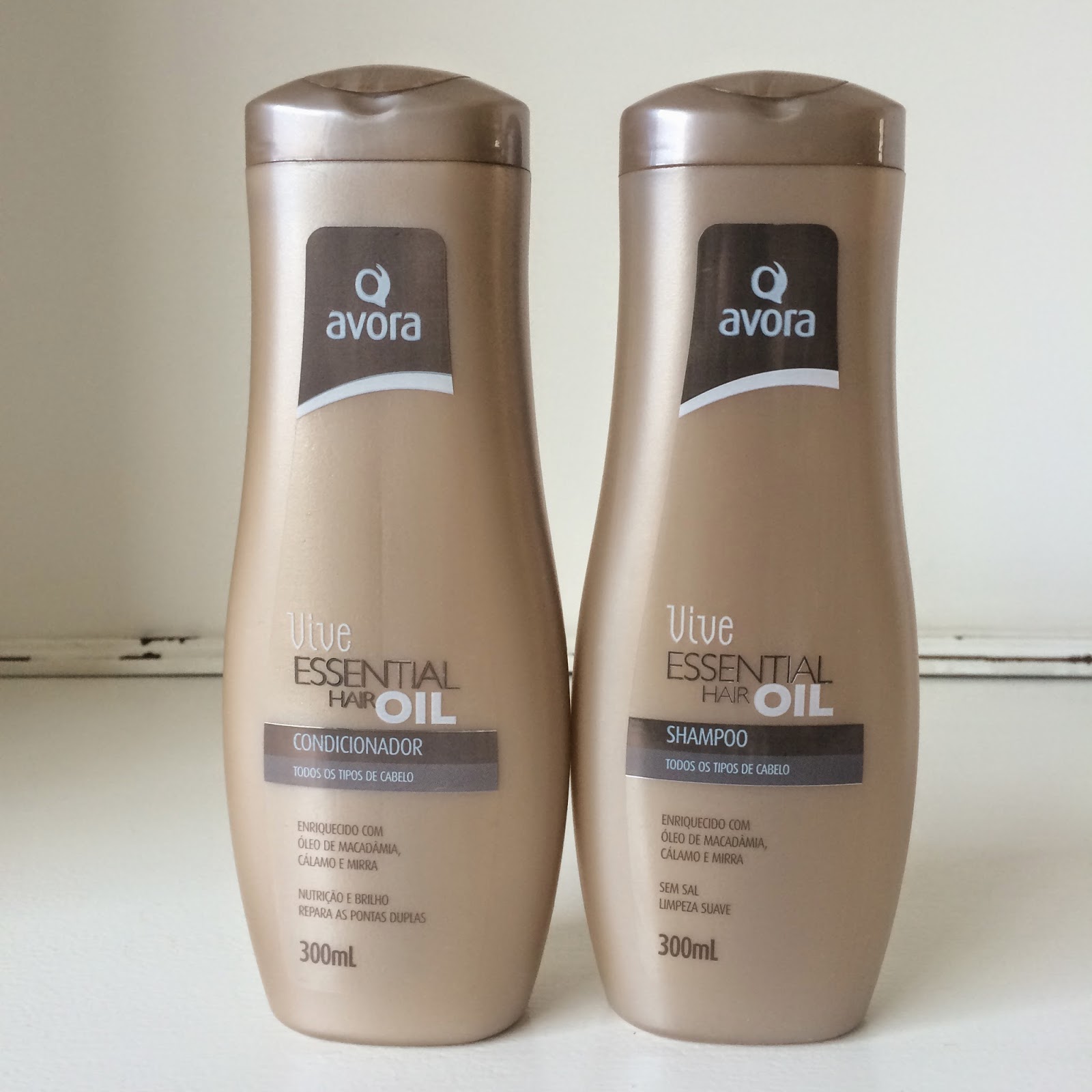 Linha Vive Essential hair oil, Avora cosméticos Garotas Modernas