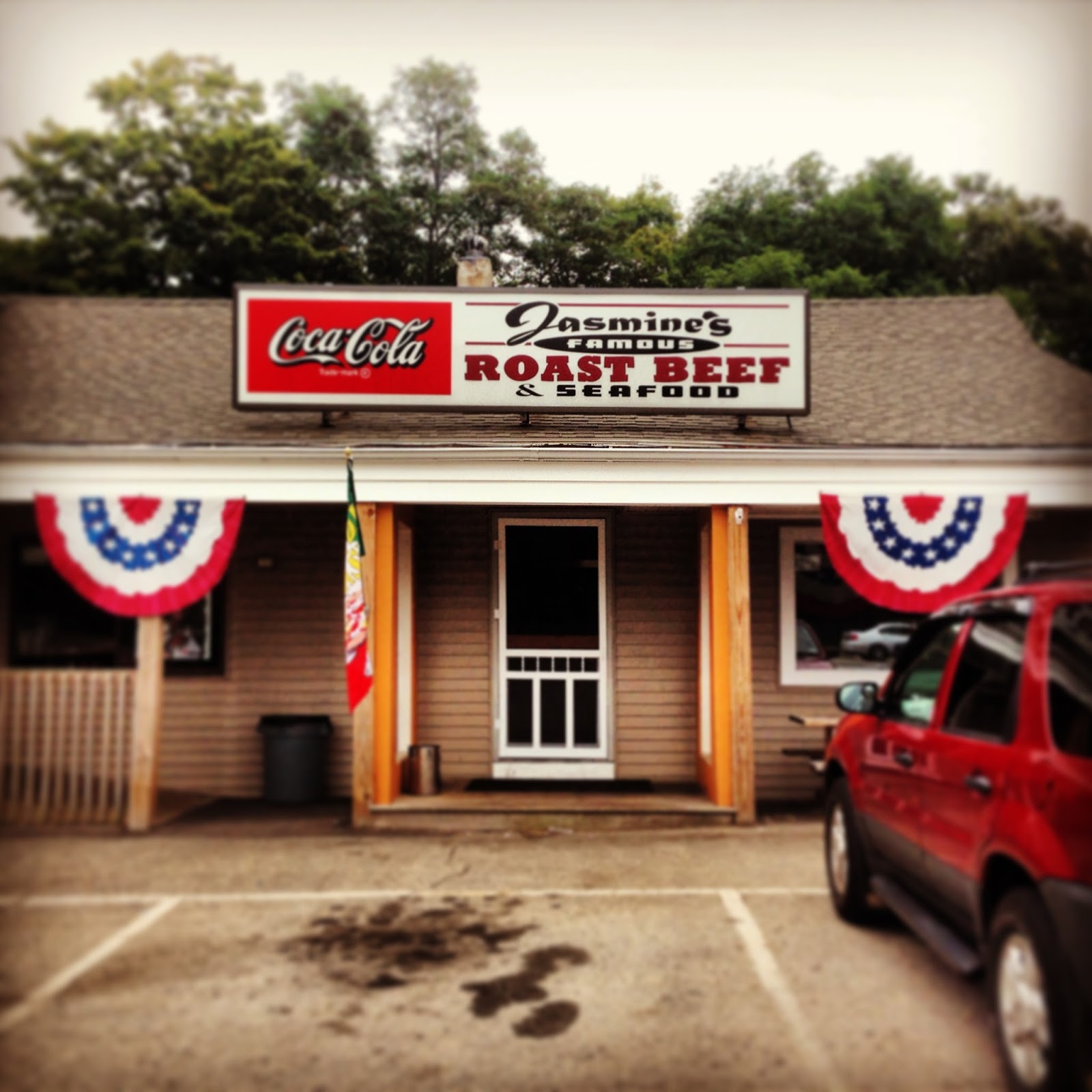 Beef Day Jasmine's Famous Roast Beef & Seafood, 178 Lafayette Rd, Seabrook, NH 03874