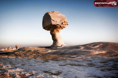 بالفيديو ... الصحراء البيضاء بمصر - أرض السحر و الخيال  حيث الجليد الدافئ