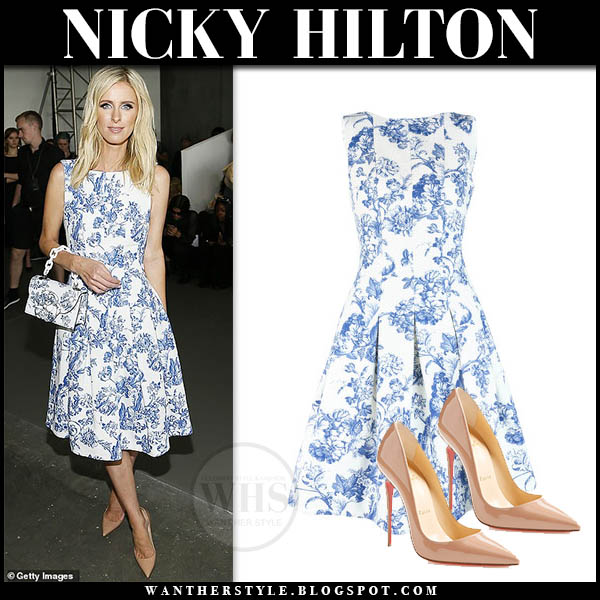 oscar de la renta blue and white dress