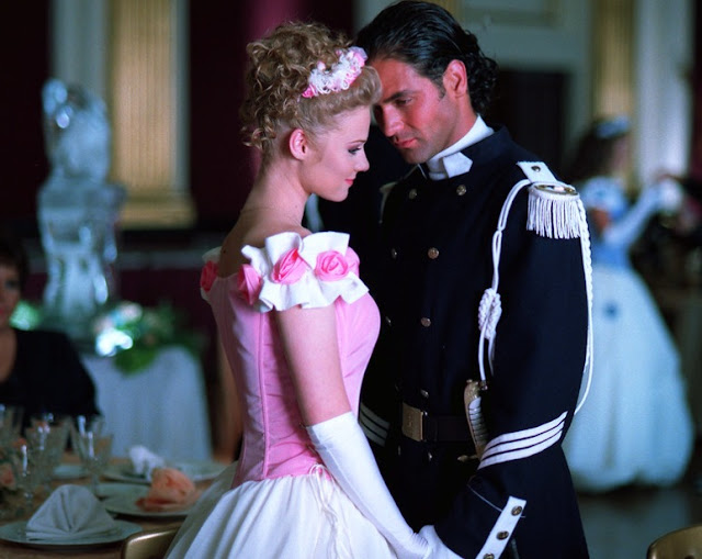 Aparato do Entretenimento Relembrando Sucessos Primeiro Amor... A Mil