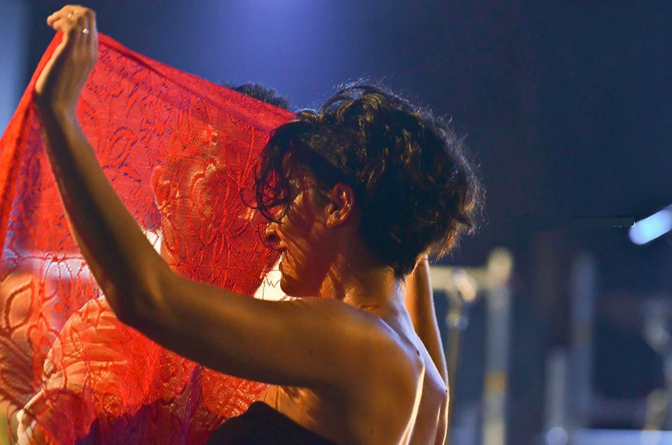 Pizzica traditional dance class in Lecce