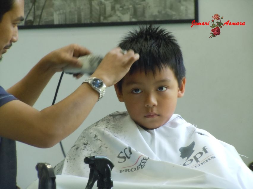 JeMaRi AsMaRa: Kedai Gunting Rambut Pilihan Ayah Yusuf..