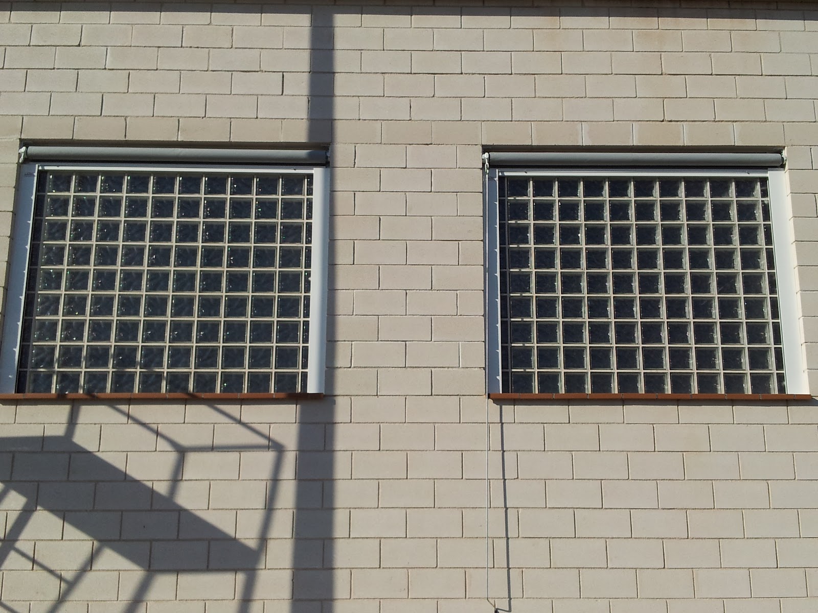 Toldos y Lonas Ballestero: TRABAJOS