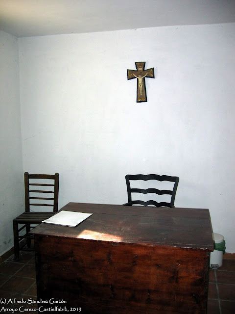 arroyo-cerezo-iglesia-sacristia-despacho
