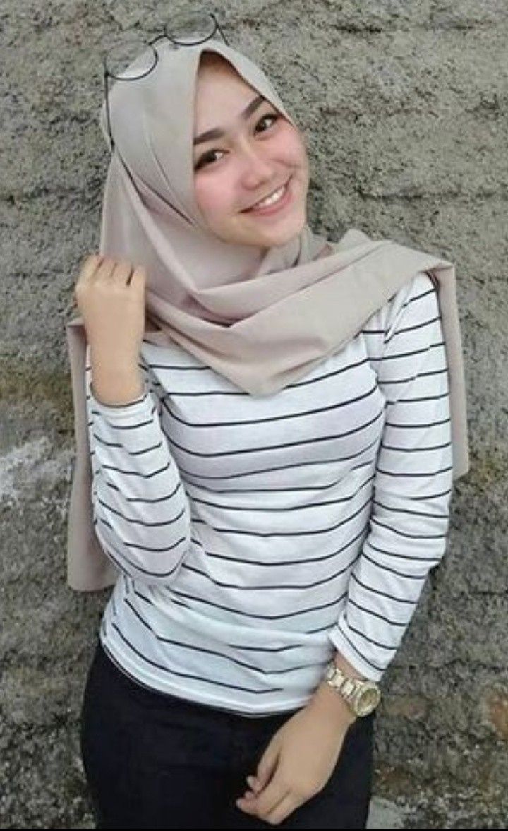 Photo Tutorial Hijab Pesta Untuk Orang Gemuk | Modernhijab77