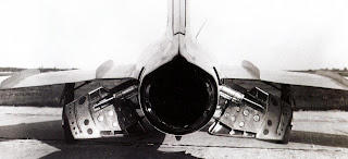 Воздушные тормоза истребителя МиГ-17Ф