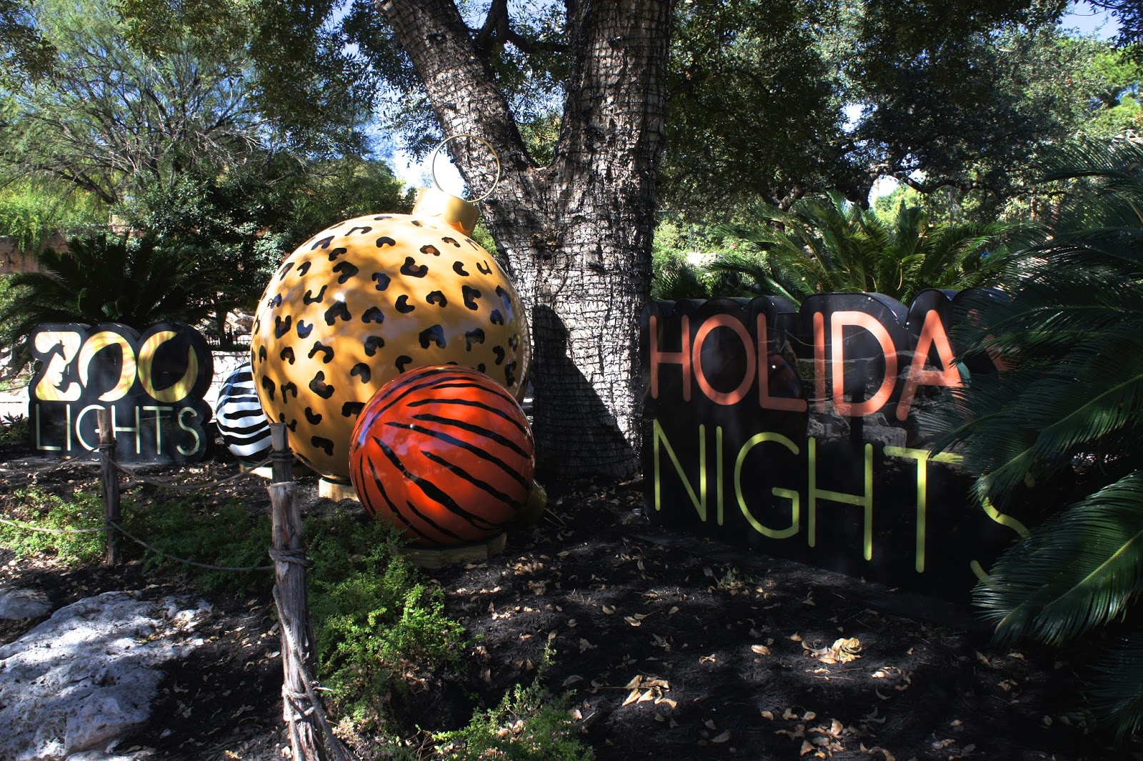San Antonio Zoo Lights - A New Holiday Tradition - Family Love In My City