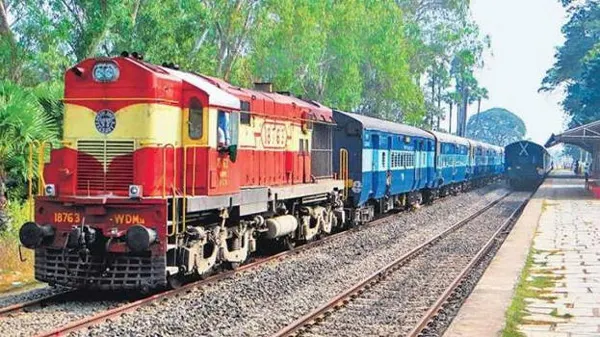 152 people came by train from Mumbai to Kannur: District administration, Kannur, News, Train, Passengers, Mumbai, Hospital, Treatment, Kerala