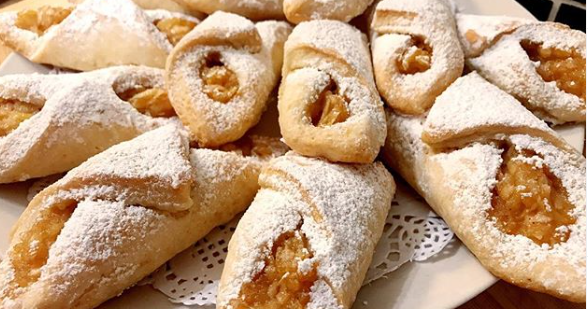 Margarinsiz elmalı kurabiye tarifi Pratik Tarifim