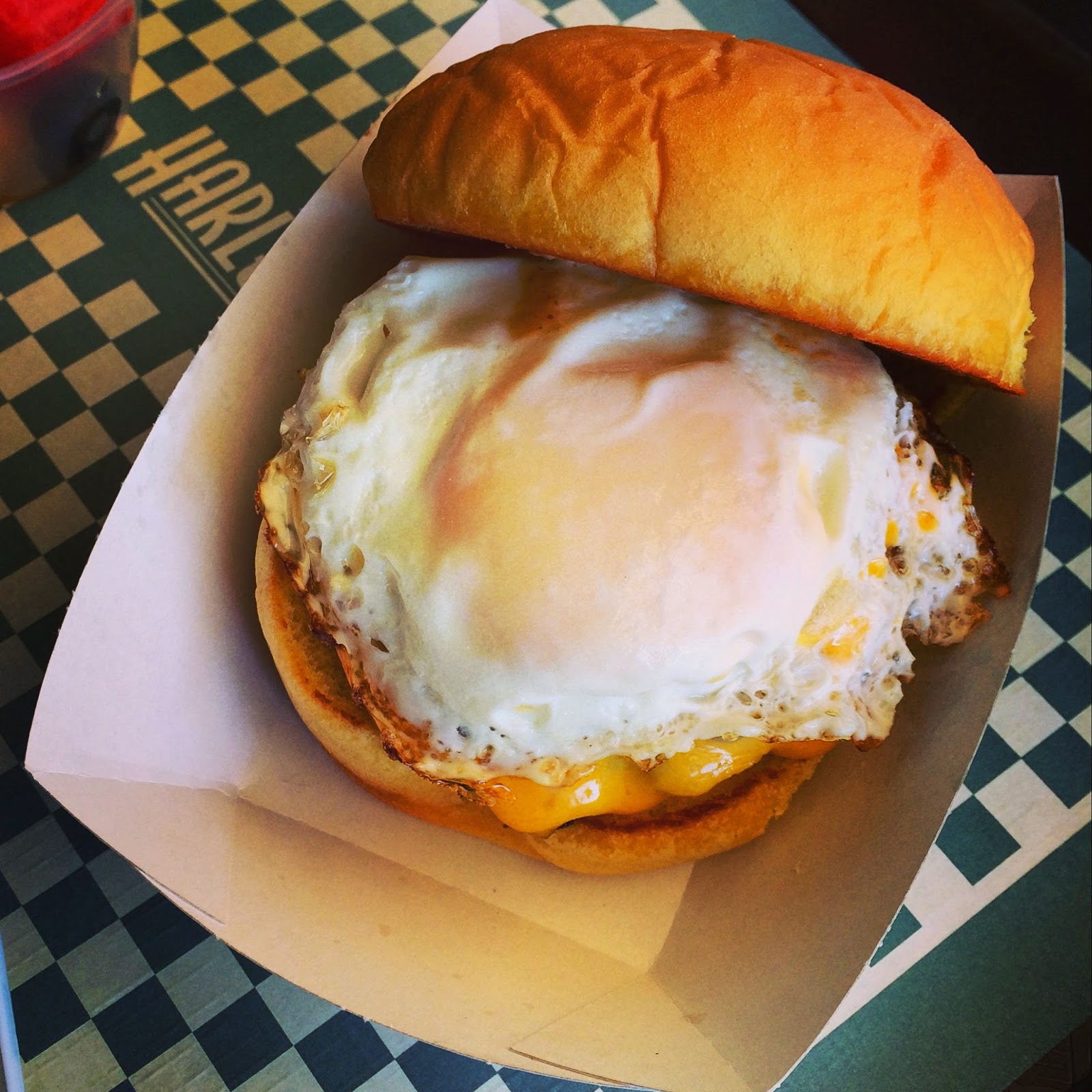 H A R L E M + B E S P O K E EAT BREAKFAST BURGERS ARRIVE IN HARLEM