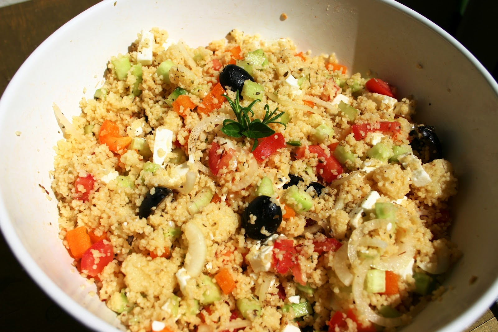 ...cherchez la femme!: Couscous-Salat auf griechische Art