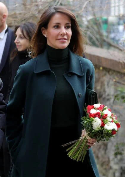 Princess Marie wore Hugo Boss Relaxed-fit coat, and Jimmy Choo grainy calf leather knee high boots, she carries YSL Saint Laurent clutch