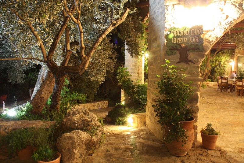 Eleonas Agrotourism Resosrt In Zaros Crete Summer In Zaros And