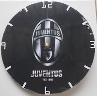 Jam Dinding Unik Juventus