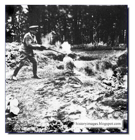 Einsatzgruppen Nazi exterminators