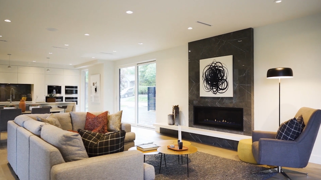 39 Interior Design Photos vs. 2710 Crescentview Dr, North Vancouver Luxury Home Tour