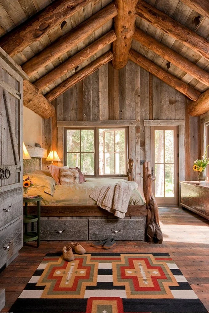 headwaters-log-cabin-bedroom