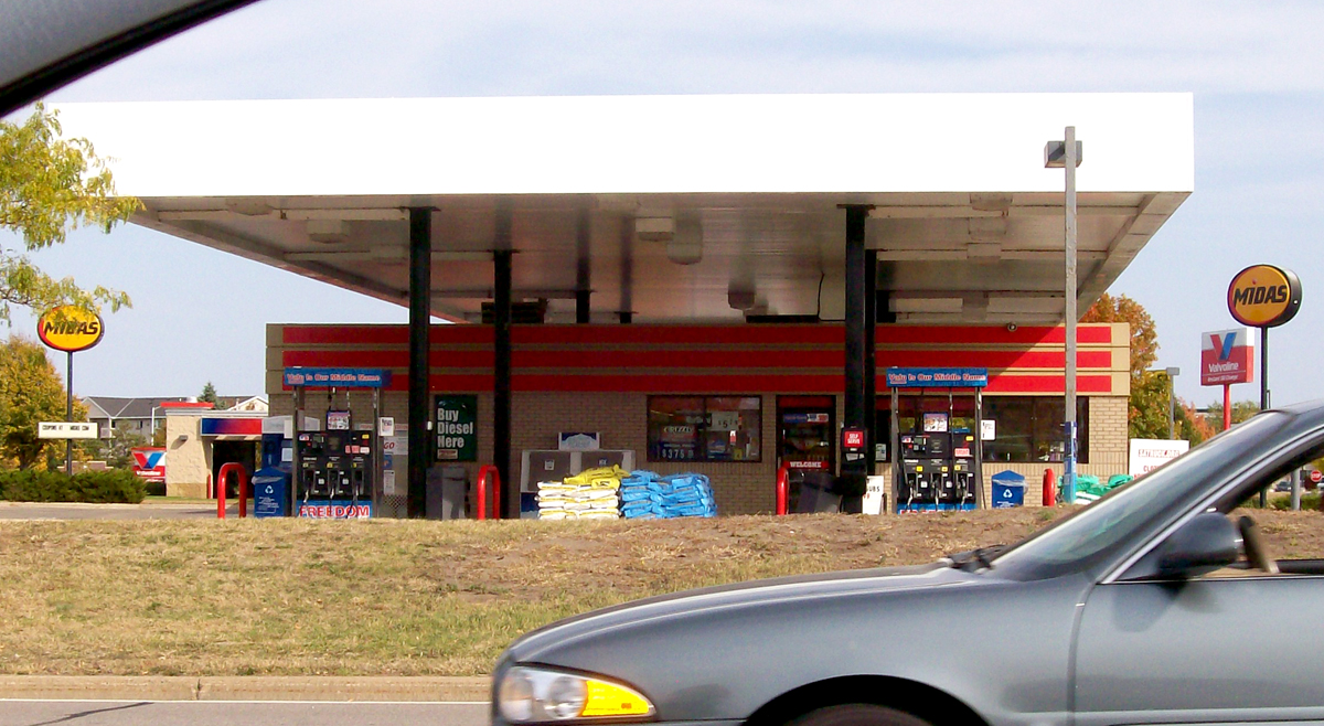 Abandoned Gas Freedom Coon Rapids, MN